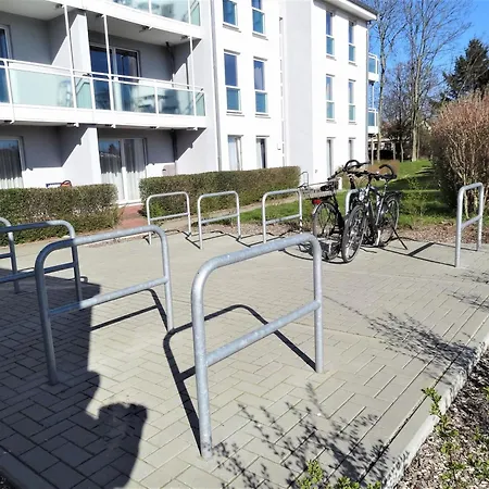 Yachthafenresidenz-wohnung-5306-817 * Kuehlungsborn