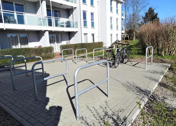 Yachthafenresidenz-wohnung-5306-817 * Kuehlungsborn